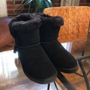 Lamo Water Stain Resistant Suede Tassel Ankle Boot